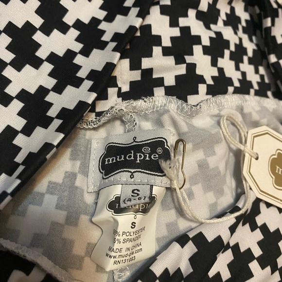 Ladies Lounging Pants - Picture 5 of 6